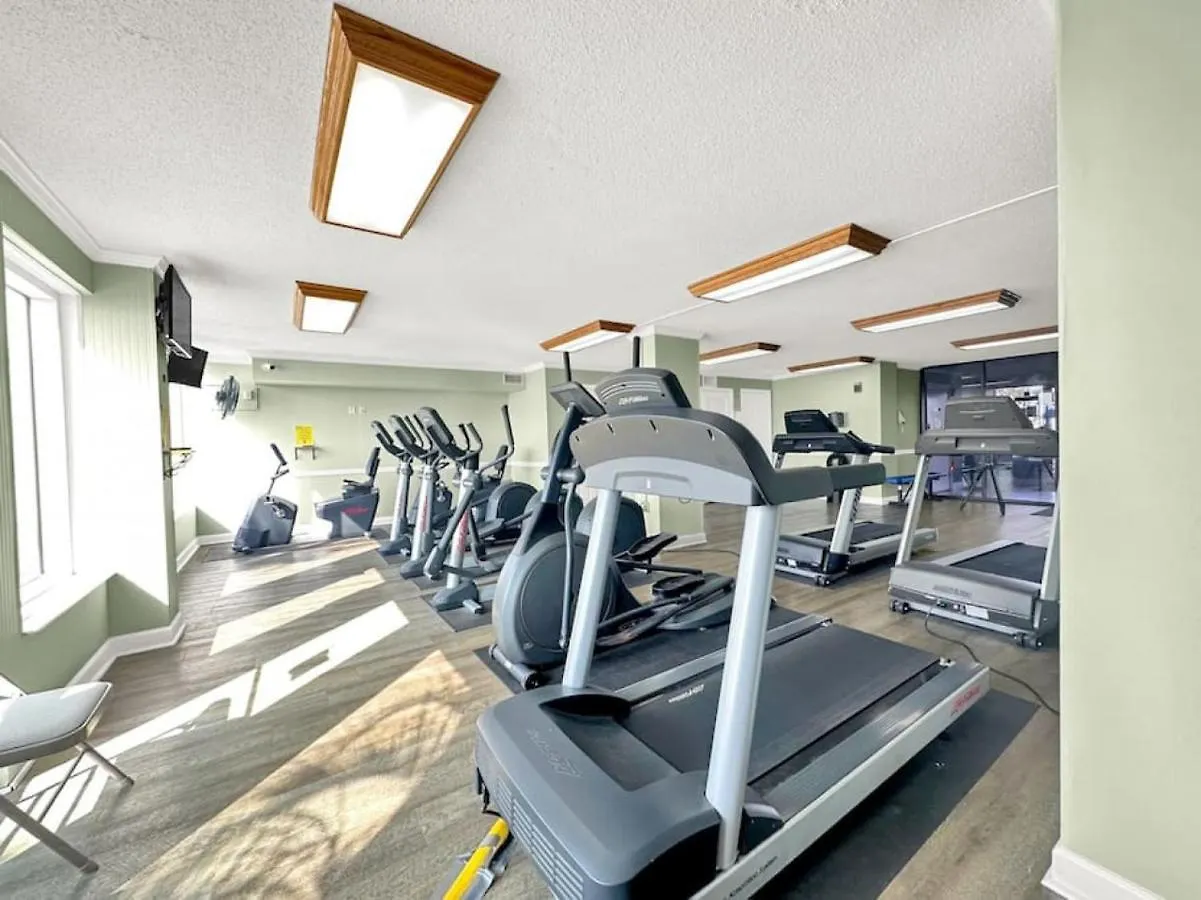 Regency Towers 1121 Bedroom Beachfront Condo With Majestic Gulf Views Pools Hot Tub Tiki Bar And More Panama City Beach 0*,